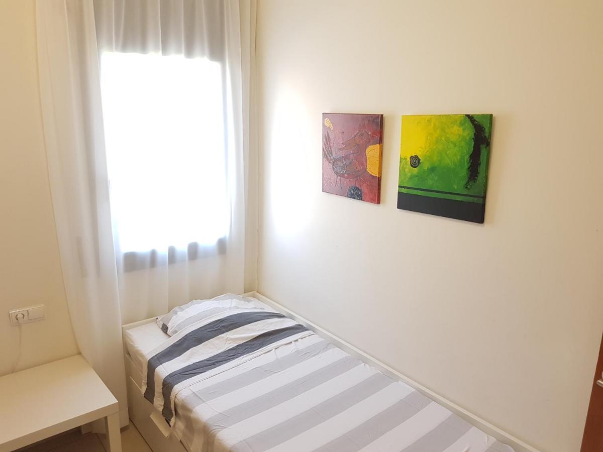 Beautiful Apartment 75M2 With View At The Beach, Pool, Parking Roses Extérieur photo