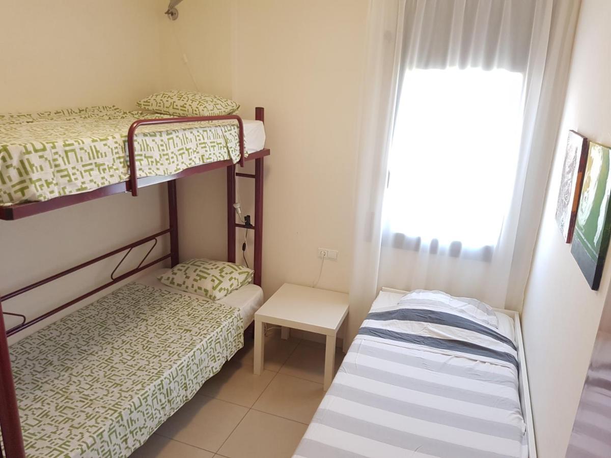 Beautiful Apartment 75M2 With View At The Beach, Pool, Parking Roses Extérieur photo