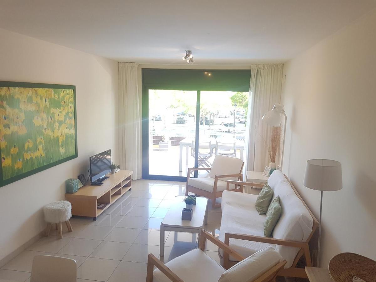 Beautiful Apartment 75M2 With View At The Beach, Pool, Parking Roses Extérieur photo
