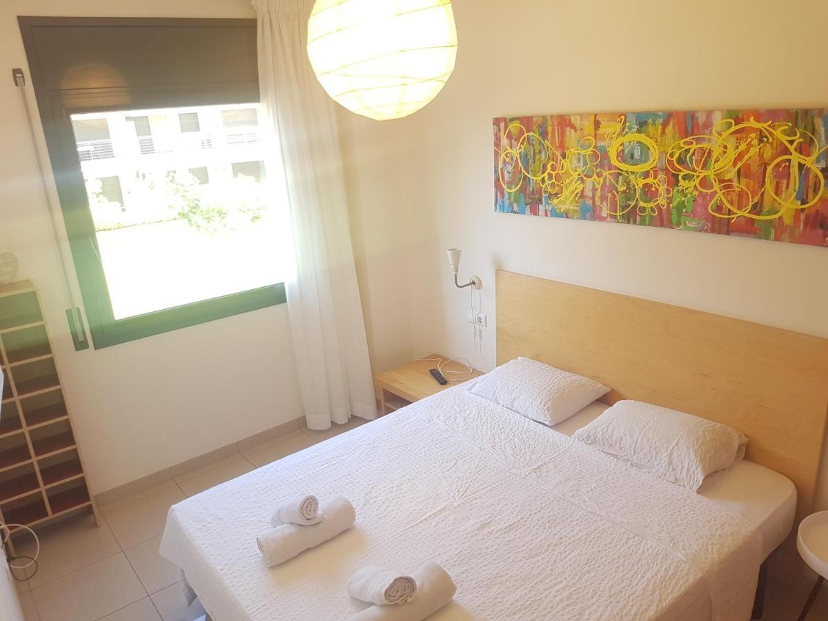 Beautiful Apartment 75M2 With View At The Beach, Pool, Parking Roses Extérieur photo