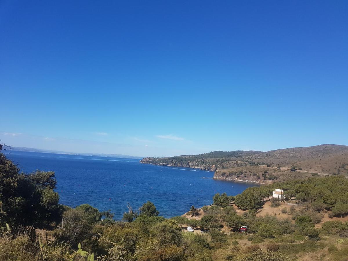 Beautiful Apartment 75M2 With View At The Beach, Pool, Parking Roses Extérieur photo